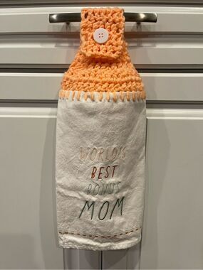 Crochet Top Kitchen Towel- World’s Best Bonus Mom